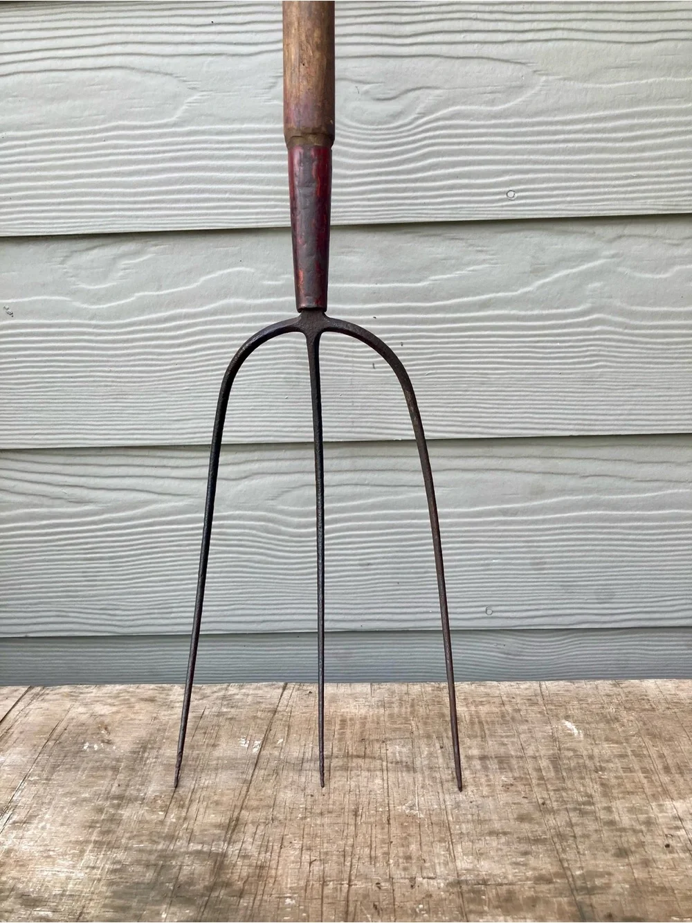 Vintage Garden Pitchfork with Wooden Handle 3 Tines 68” - Picture 8 of 16